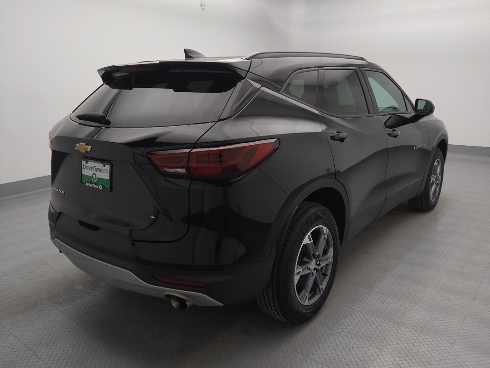 2024 Chevrolet Blazer in Springfield, MO 65807 - 18123415 9