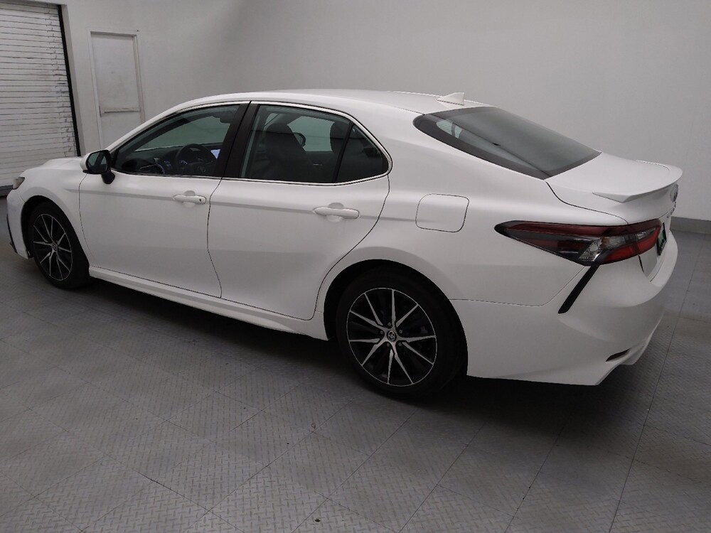 2021 Toyota Camry in Greensboro, NC 27407 - 18123419 3