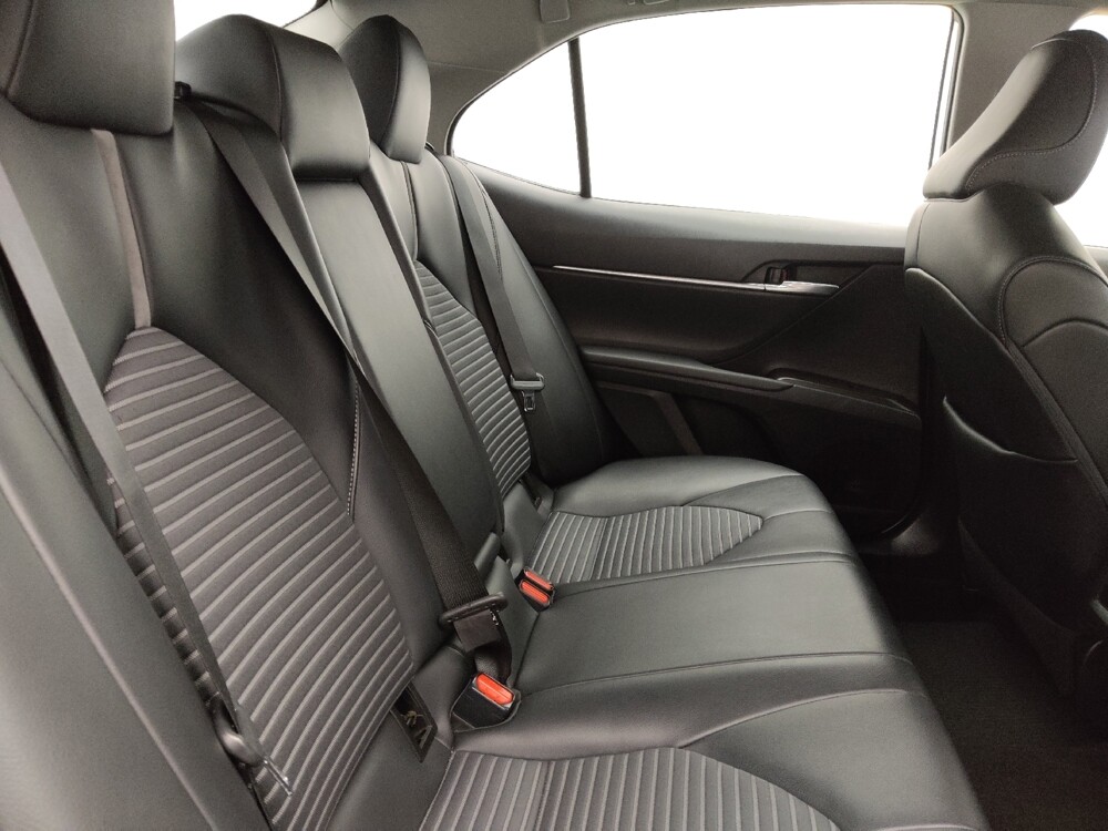 2021 Toyota Camry in Greensboro, NC 27407 - 18123419 19