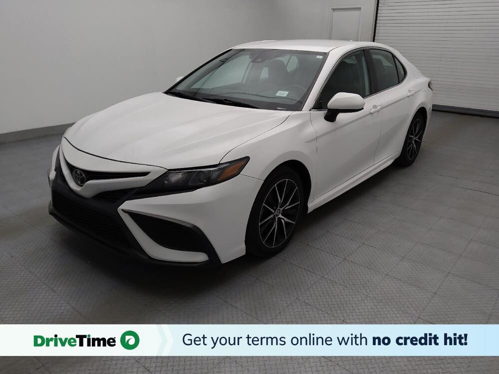 2021 Toyota Camry in Greensboro, NC 27407 - 18123419