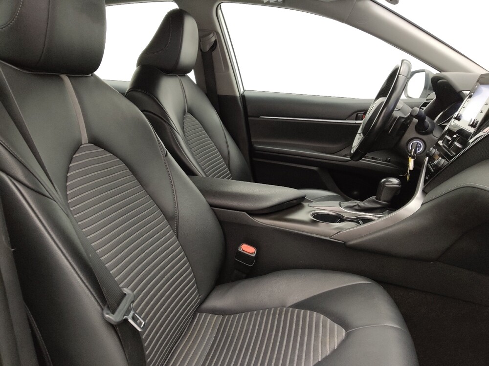 2021 Toyota Camry in Greensboro, NC 27407 - 18123419 21