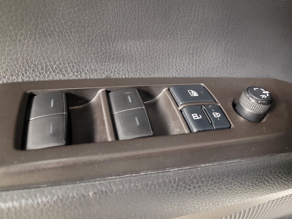 2021 Toyota Camry in Greensboro, NC 27407 - 18123419 27