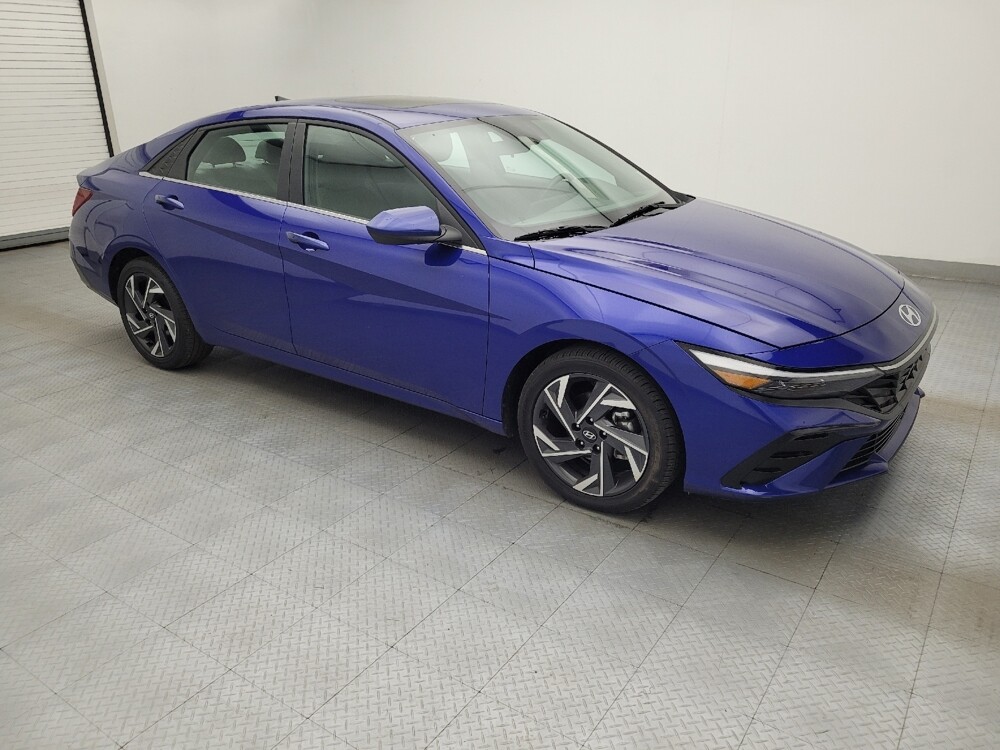 2025 Hyundai Elantra in Winston-Salem, NC 27103 - 18123421 11