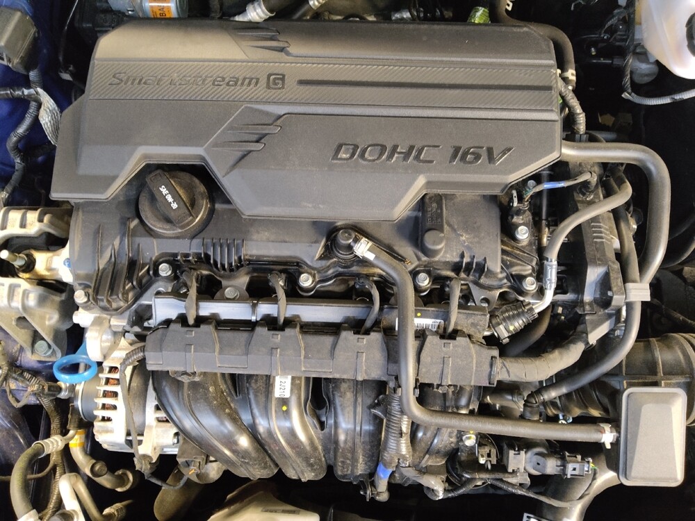 2025 Hyundai Elantra in Winston-Salem, NC 27103 - 18123421 30