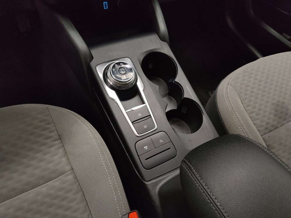 2020 Ford Escape in Las Vegas, NV 89104 - 18123426 26