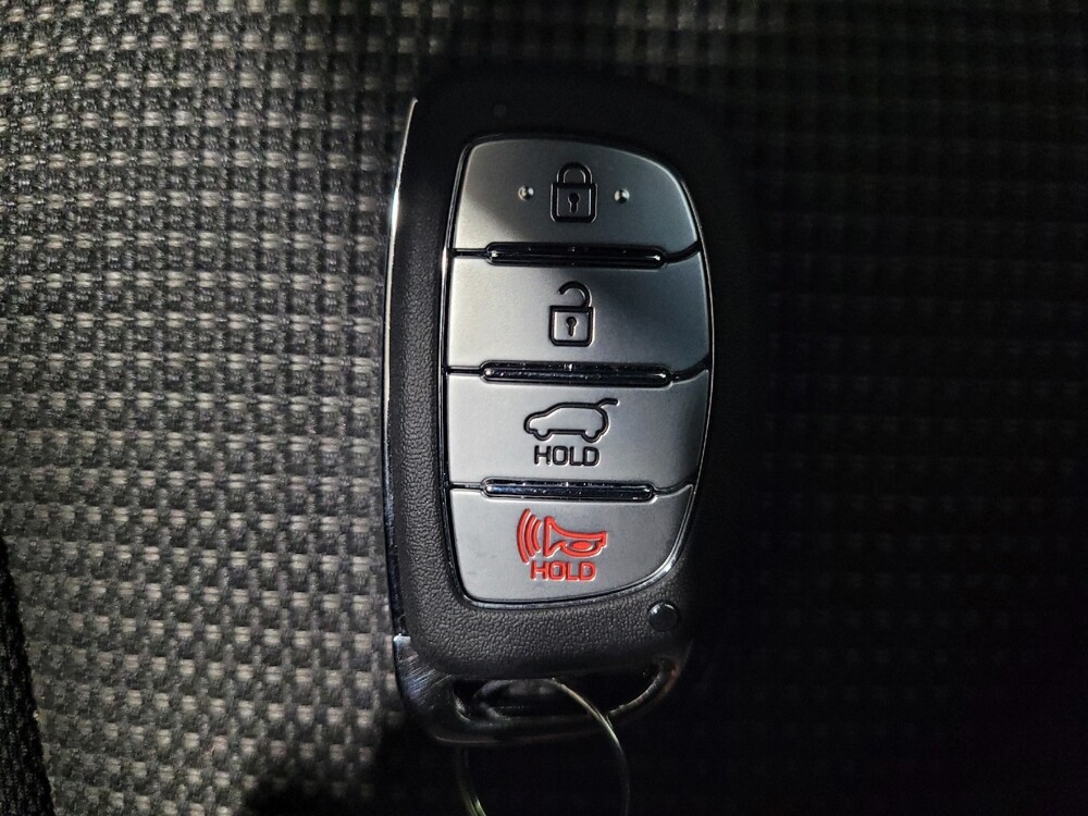 2016 Hyundai Elantra in Plymouth Meeting, PA 19462 - 18123435 32