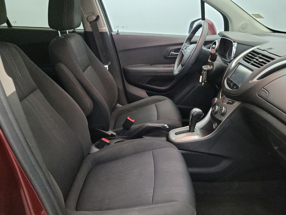 2016 Chevrolet Trax in Glen Burnie, MD 21061 - 18123439 21