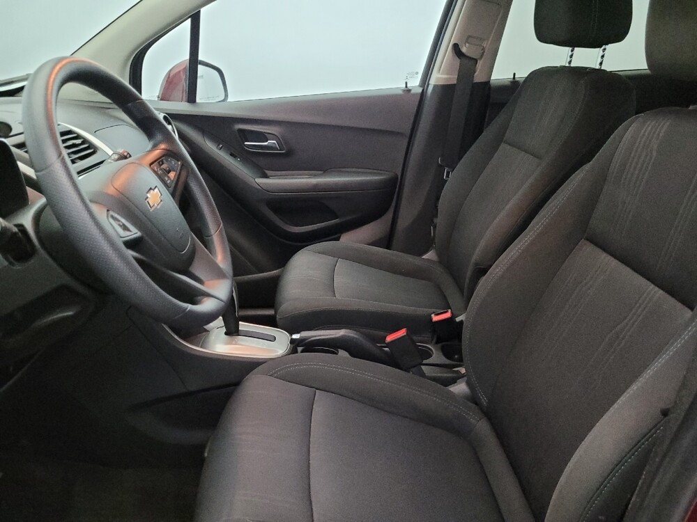 2016 Chevrolet Trax in Glen Burnie, MD 21061 - 18123439 17