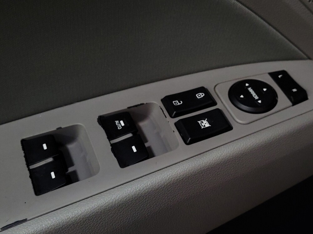 2018 Hyundai Elantra in Glen Burnie, MD 21061 - 18123440 27