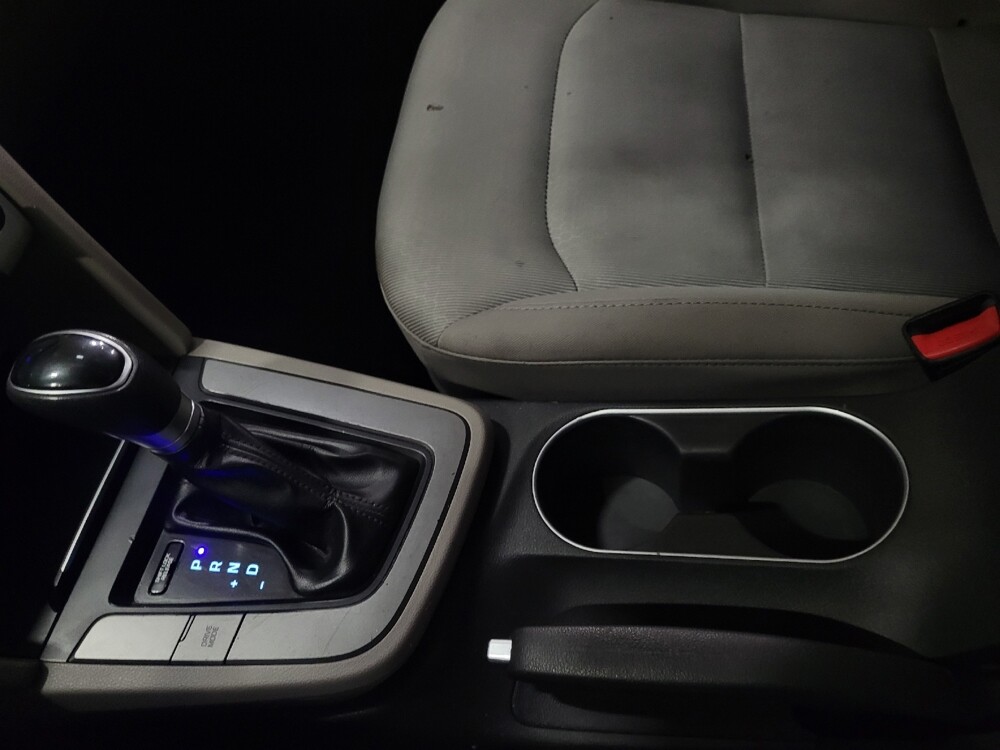 2018 Hyundai Elantra in Glen Burnie, MD 21061 - 18123443 26