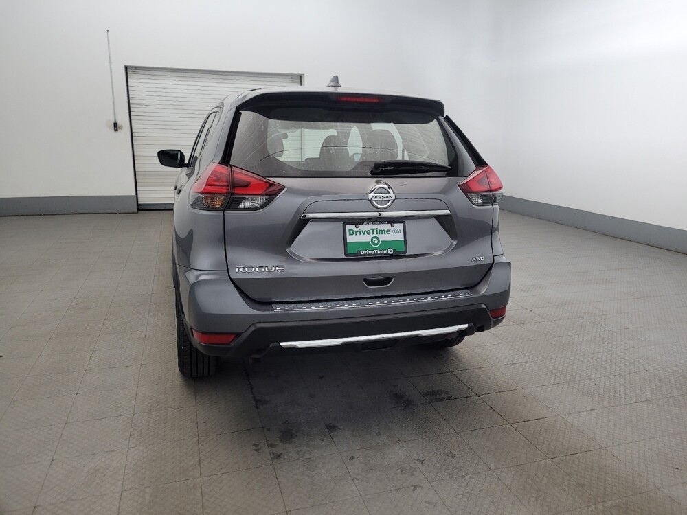 2017 Nissan Rogue in Glen Burnie, MD 21061 - 18123445 6