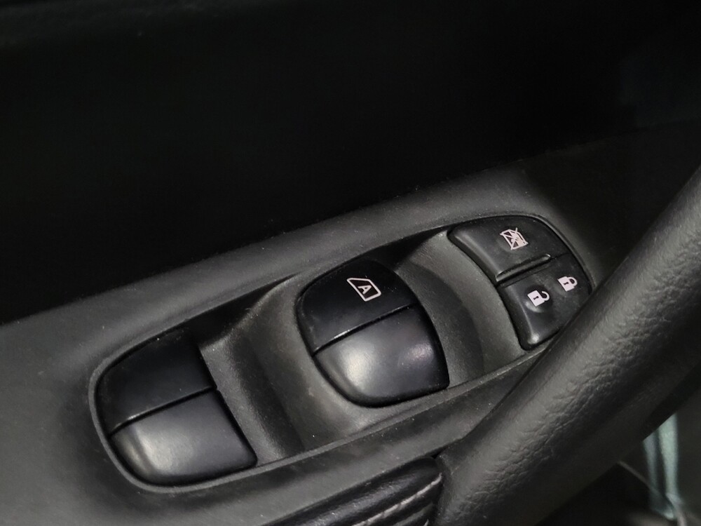 2017 Nissan Rogue in Glen Burnie, MD 21061 - 18123445 27