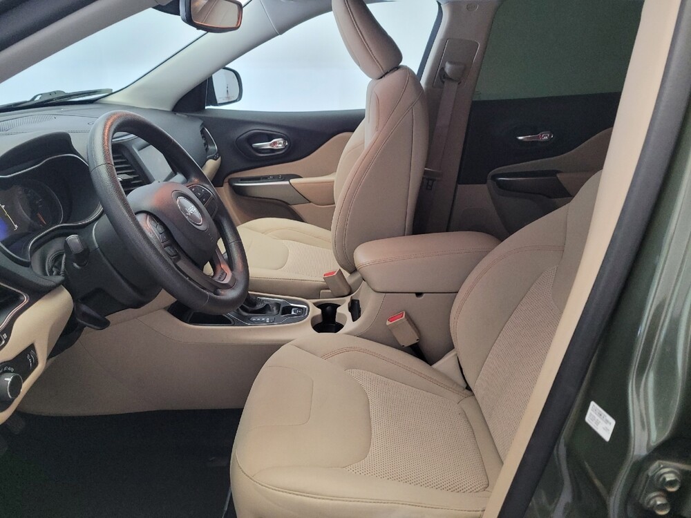 2021 Jeep Cherokee in Torrance, CA 90504 - 18123447 17