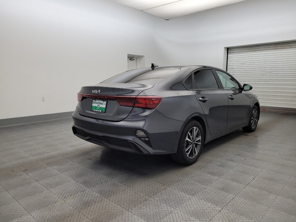 2023 Kia Forte in Tucson, AZ 85705 - 18123448 9