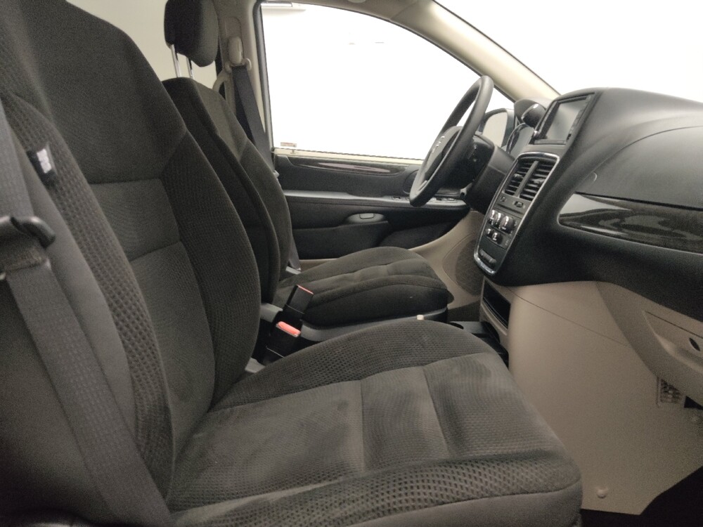 2018 Dodge Grand Caravan in Arlington, TX 76011 - 18123450 21