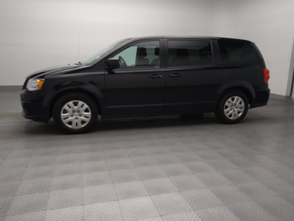 2018 Dodge Grand Caravan in Arlington, TX 76011 - 18123450 2
