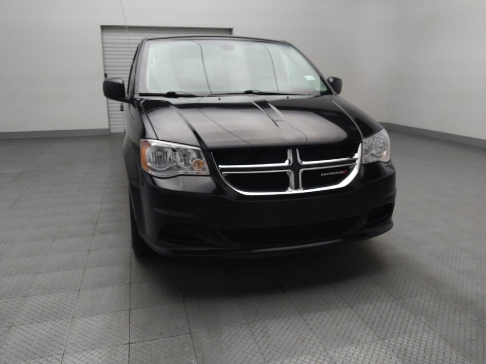 2018 Dodge Grand Caravan in Arlington, TX 76011 - 18123450 14