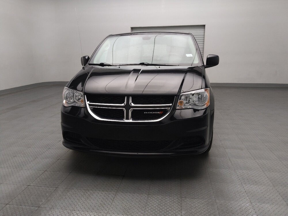 2018 Dodge Grand Caravan in Arlington, TX 76011 - 18123450 15