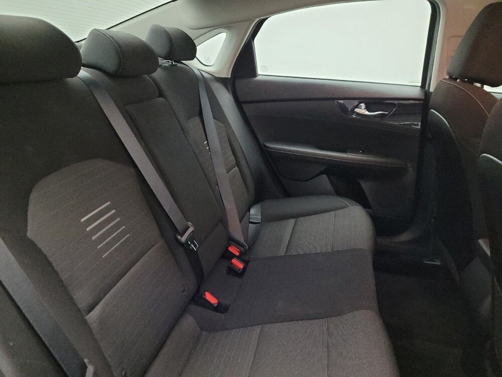 2019 Kia Forte in Tucson, AZ 85705 - 18123452 19