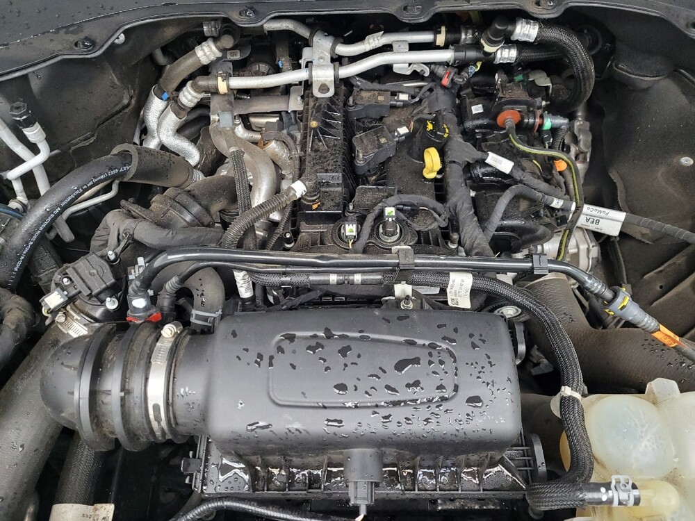 2022 Ford Explorer in Madison, TN 37115 - 18123458 30