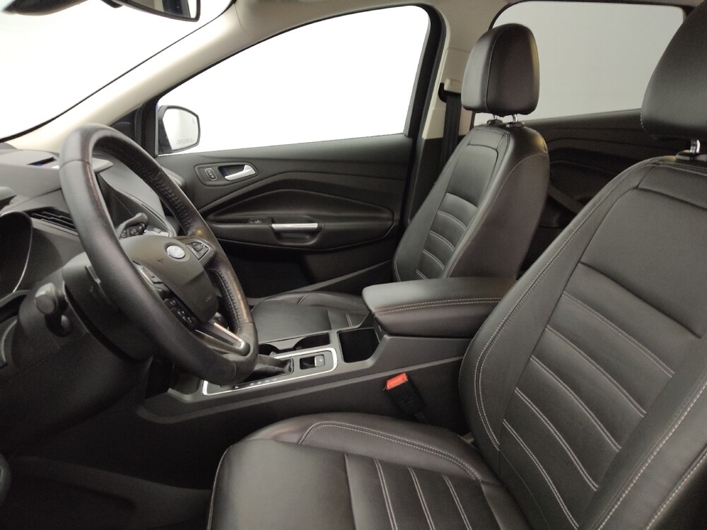 2017 Ford Escape in Lakeland, FL 33815 - 18123460 17