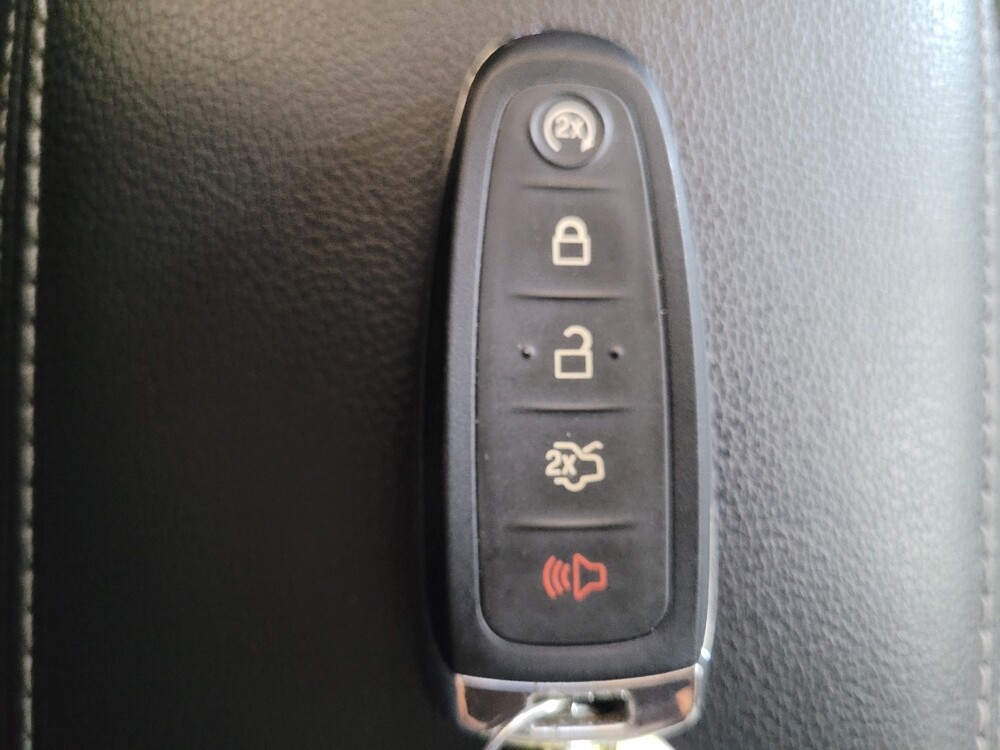 2017 Ford Escape in Lakeland, FL 33815 - 18123460 32