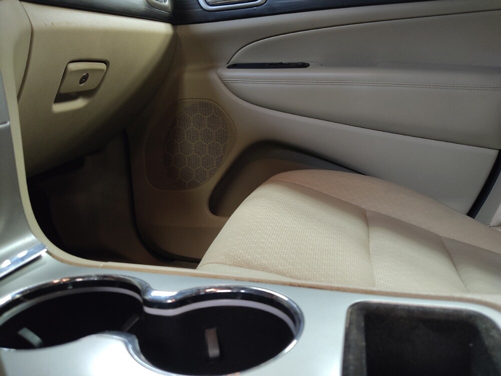 2019 Jeep Grand Cherokee in Lakeland, FL 33815 - 18123463 26