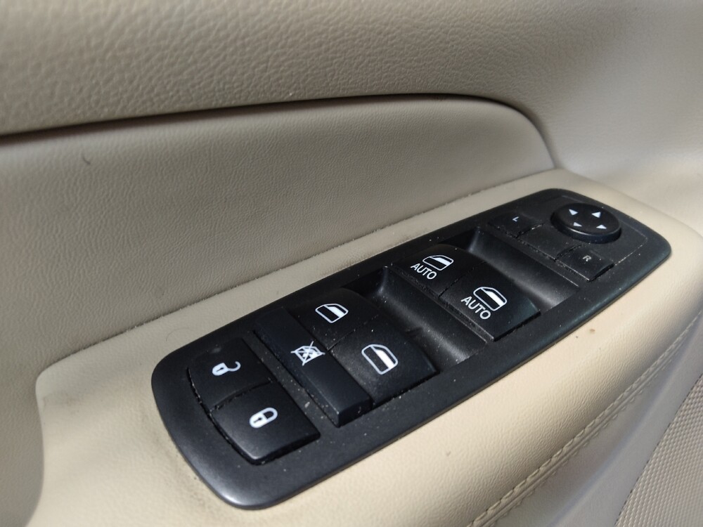 2019 Jeep Grand Cherokee in Lakeland, FL 33815 - 18123463 27