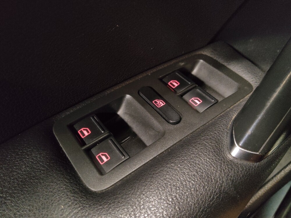 2020 Volkswagen Passat in Fayetteville, NC 28304 - 18123465 27