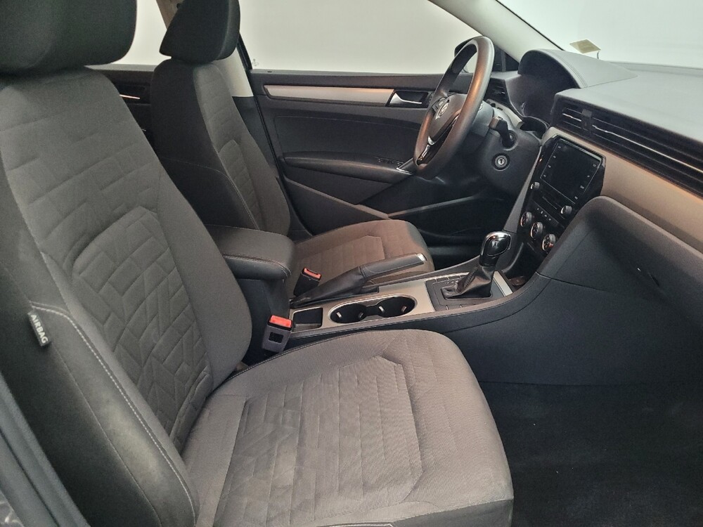 2020 Volkswagen Passat in Fayetteville, NC 28304 - 18123465 21