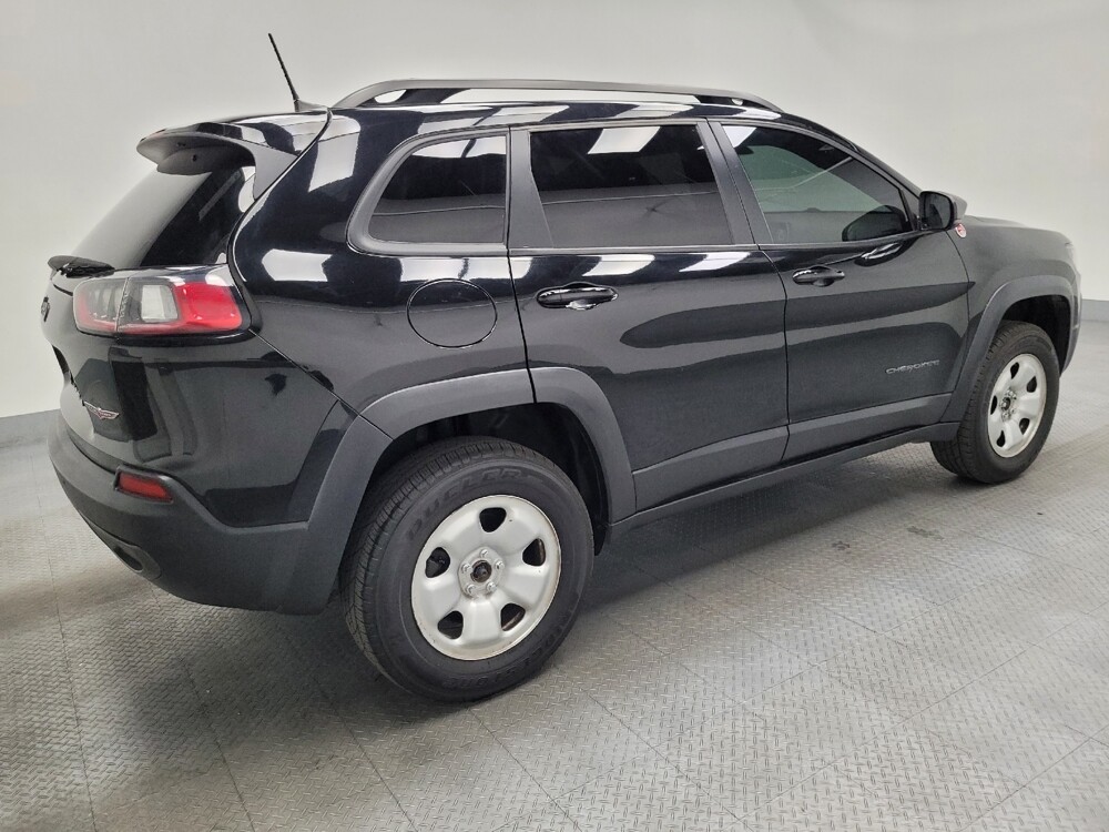 2019 Jeep Cherokee in Las Vegas, NV 89102 - 18123466 10
