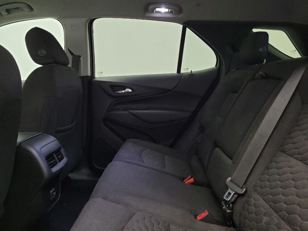 2020 Chevrolet Equinox in Maple Heights, OH 44137 - 18123468 18