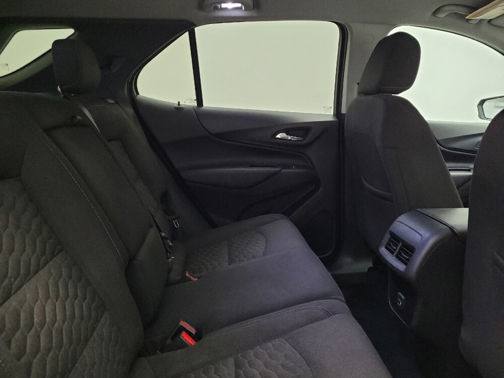 2020 Chevrolet Equinox in Maple Heights, OH 44137 - 18123468 19