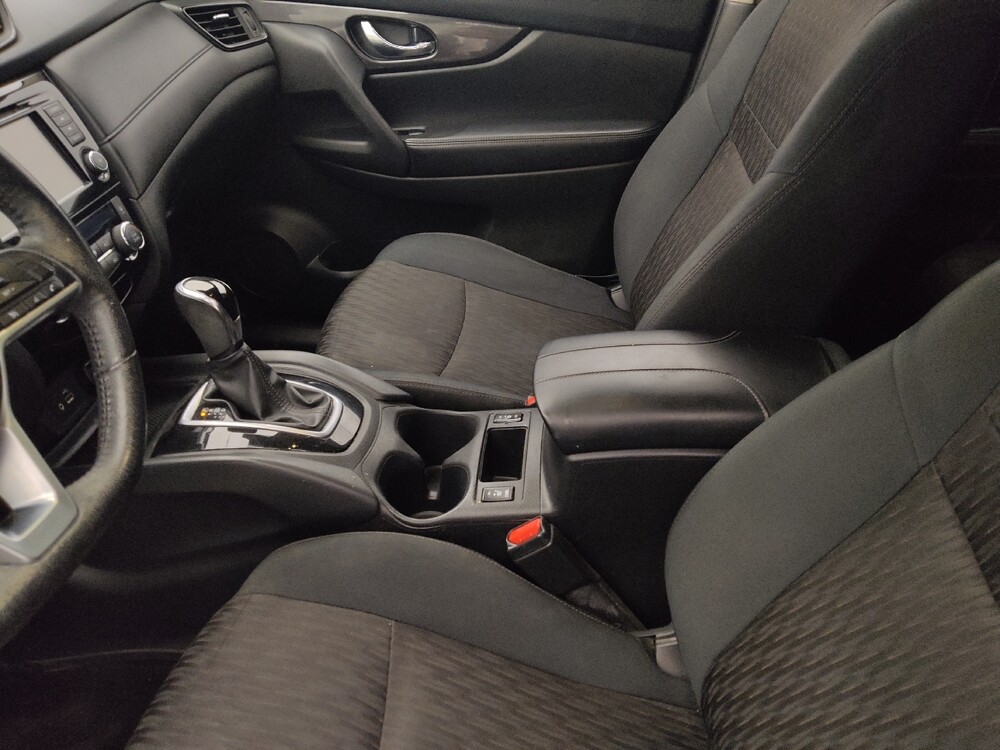 2019 Nissan Rogue in Morrow, GA 30260 - 18123469 17