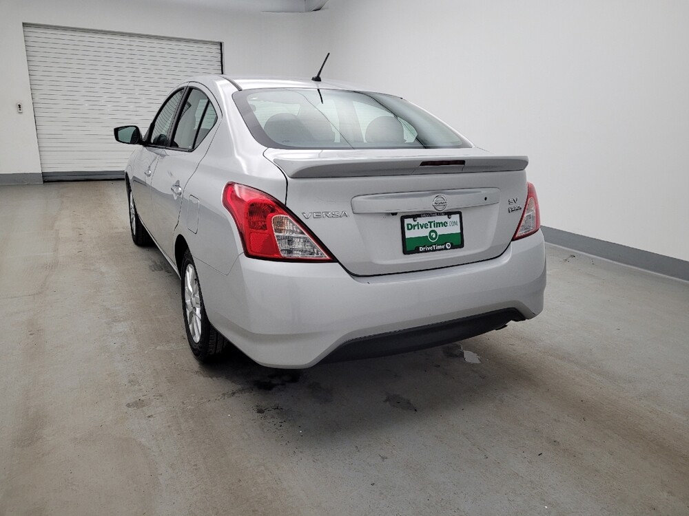 2018 Nissan Versa in Maple Heights, OH 44137 - 18123477 6