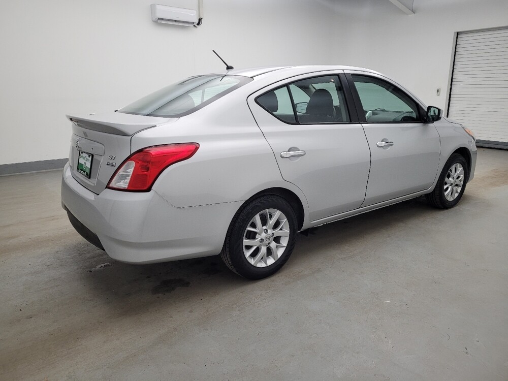 2018 Nissan Versa in Maple Heights, OH 44137 - 18123477 10