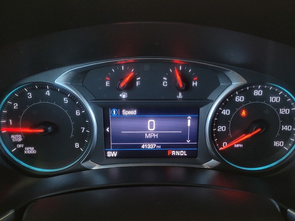 2019 Chevrolet Equinox in Maple Heights, OH 44137 - 18123481 23