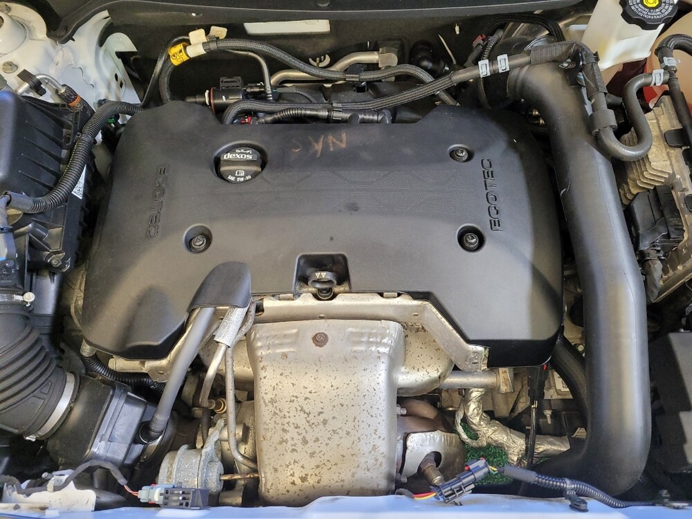 2019 Chevrolet Equinox in Maple Heights, OH 44137 - 18123481 30