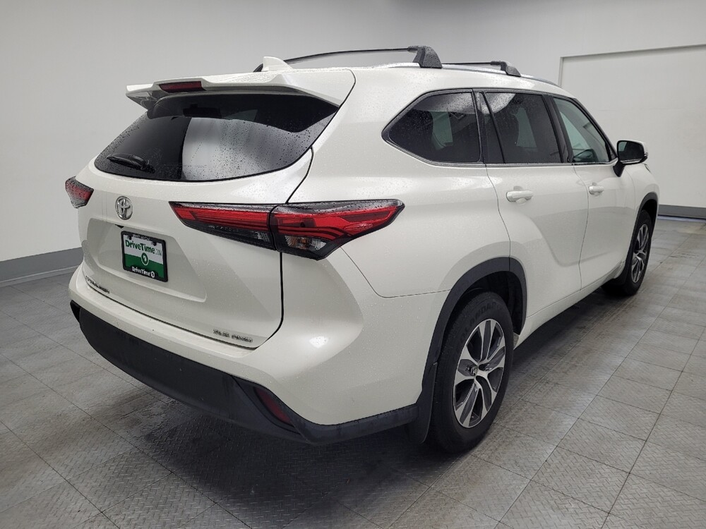2020 Toyota Highlander in Madison, TN 37115 - 18123482 9