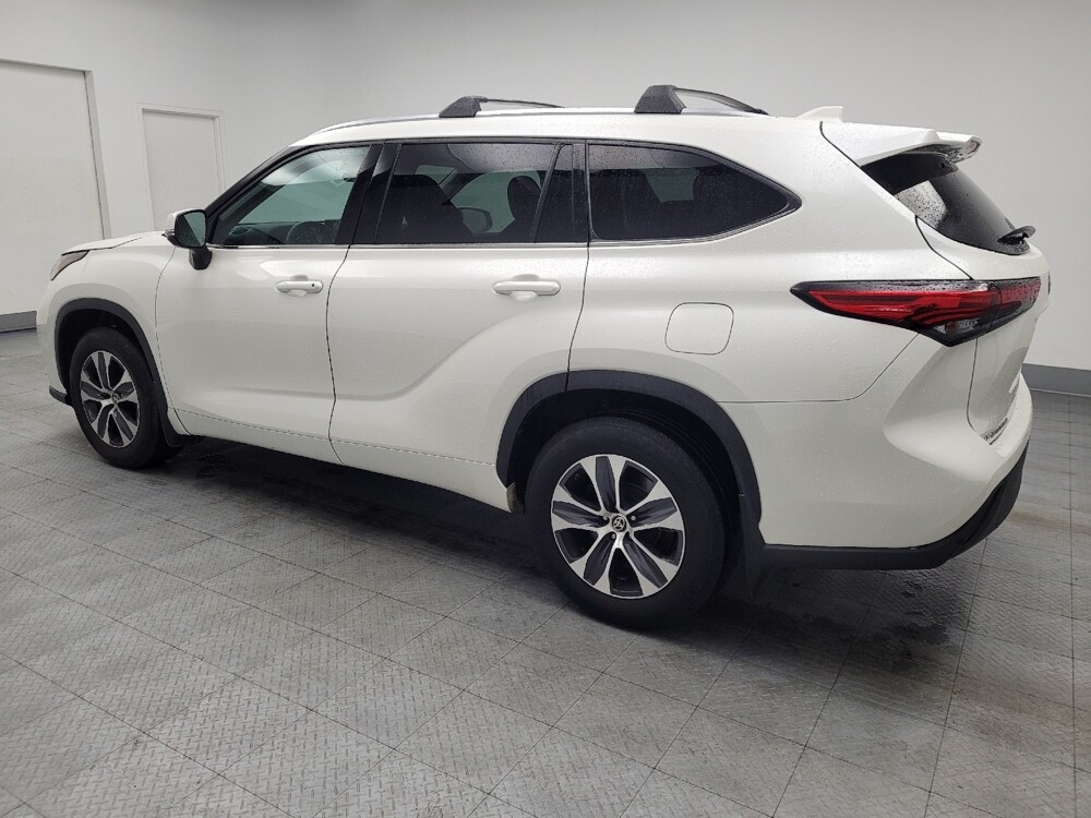 2020 Toyota Highlander in Madison, TN 37115 - 18123482 3