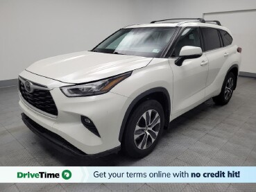 2020 Toyota Highlander in Madison, TN 37115