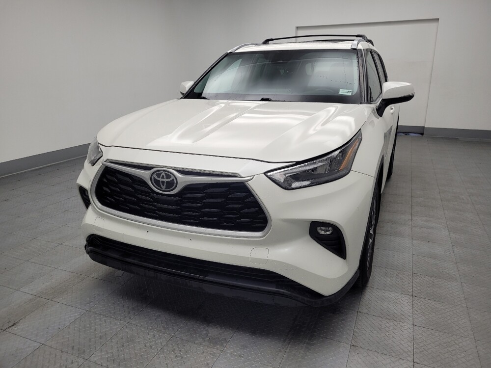 2020 Toyota Highlander in Madison, TN 37115 - 18123482 15