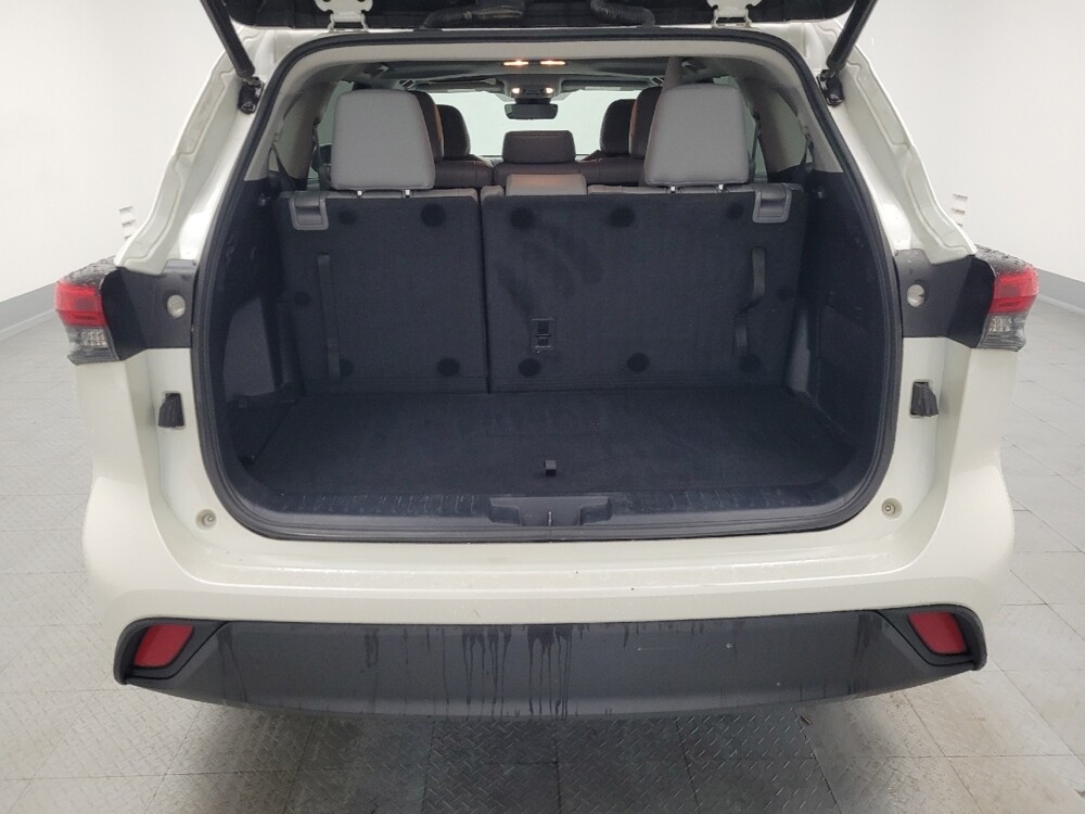 2020 Toyota Highlander in Madison, TN 37115 - 18123482 29