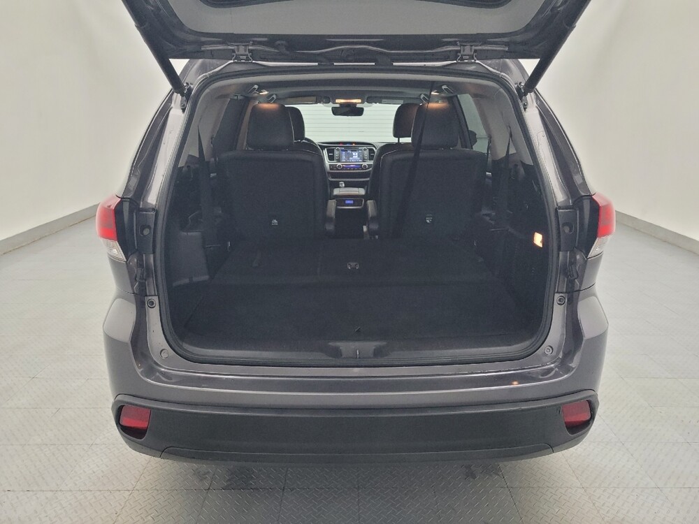 2019 Toyota Highlander in Columbia, SC 29210 - 18123491 29