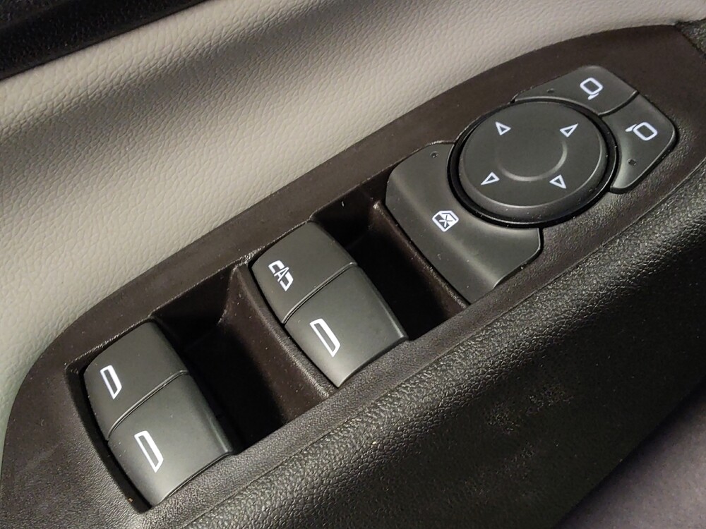 2022 Chevrolet Equinox in San Antonio, TX 78238 - 18123492 27