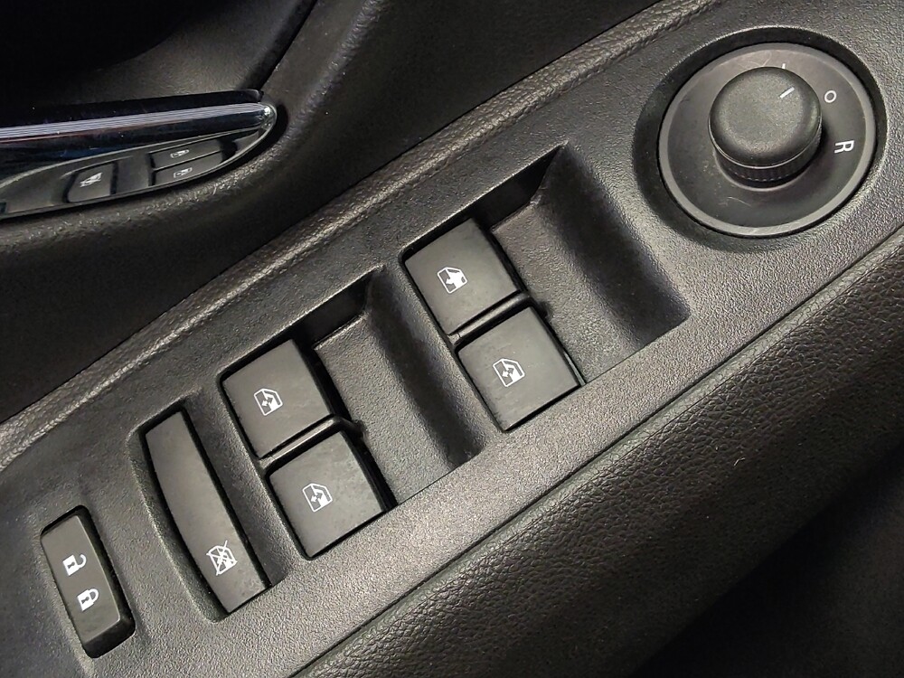 2020 Chevrolet Trax in Live Oak, TX 78233 - 18123493 27