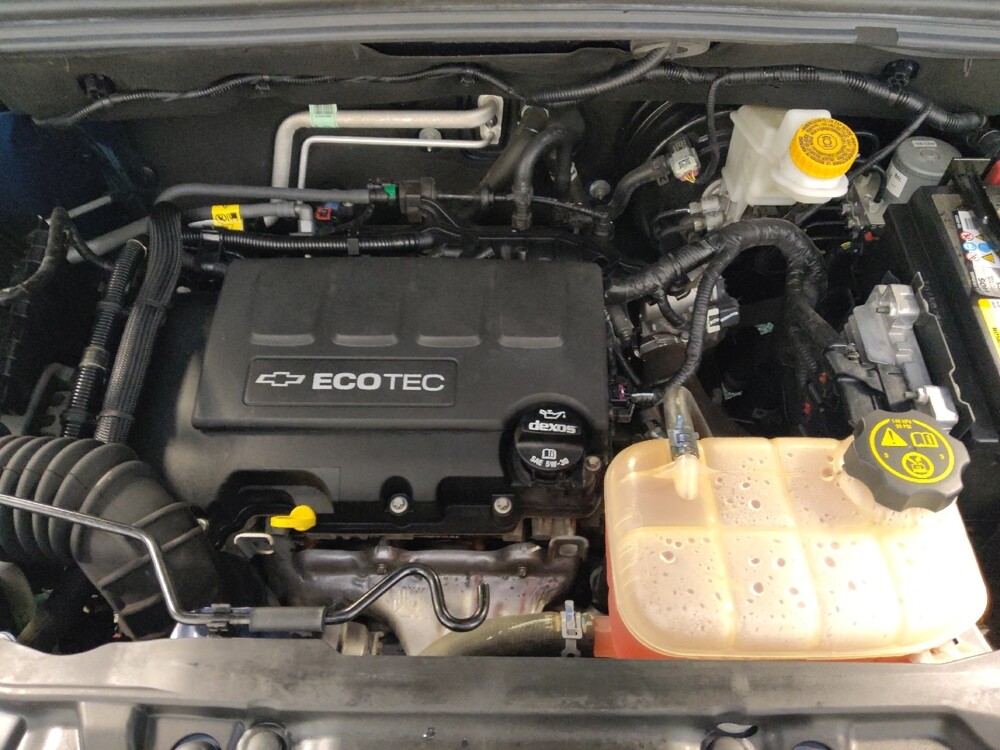 2020 Chevrolet Trax in Live Oak, TX 78233 - 18123493 30