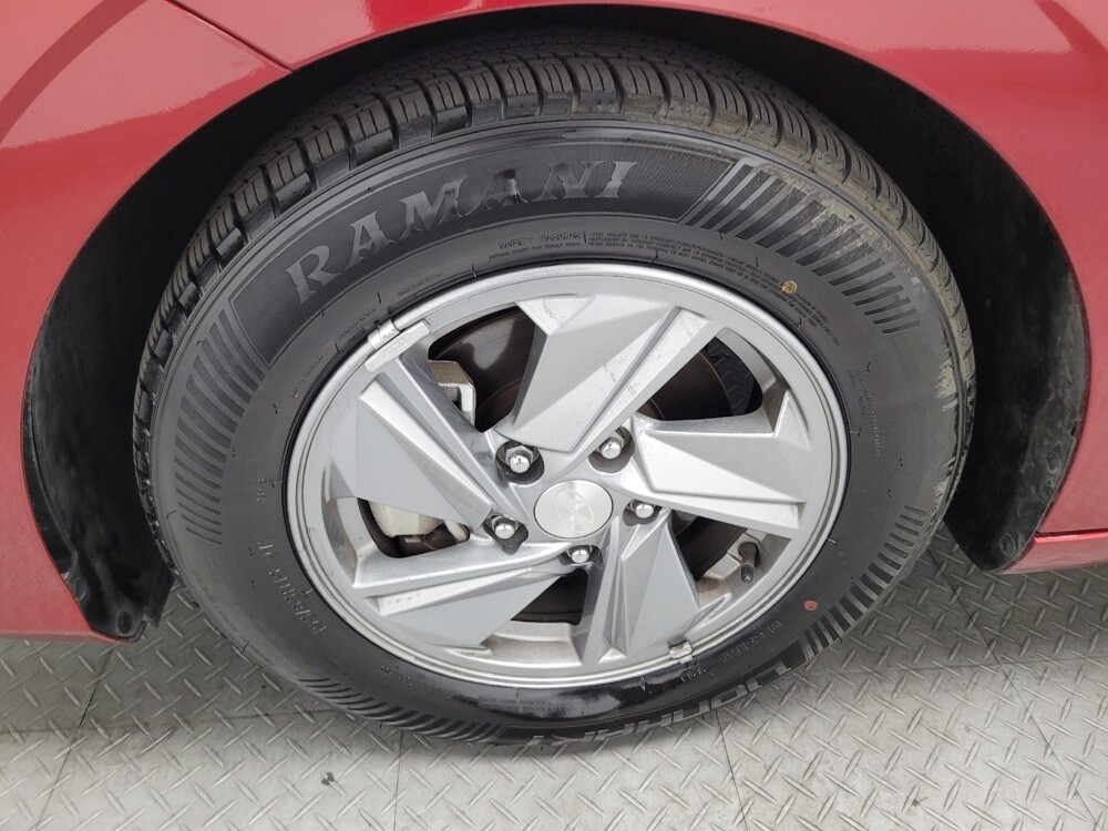 2024 Hyundai Elantra in Las Vegas, NV 89102 - 18123494 31