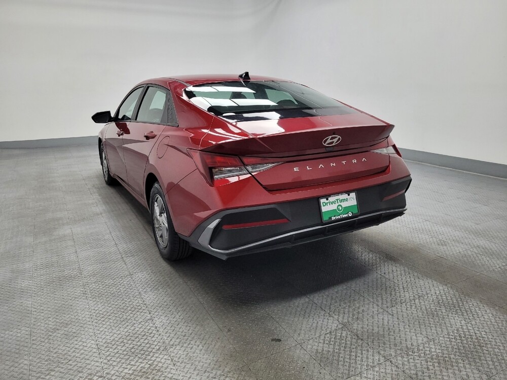 2024 Hyundai Elantra in Las Vegas, NV 89102 - 18123494 5