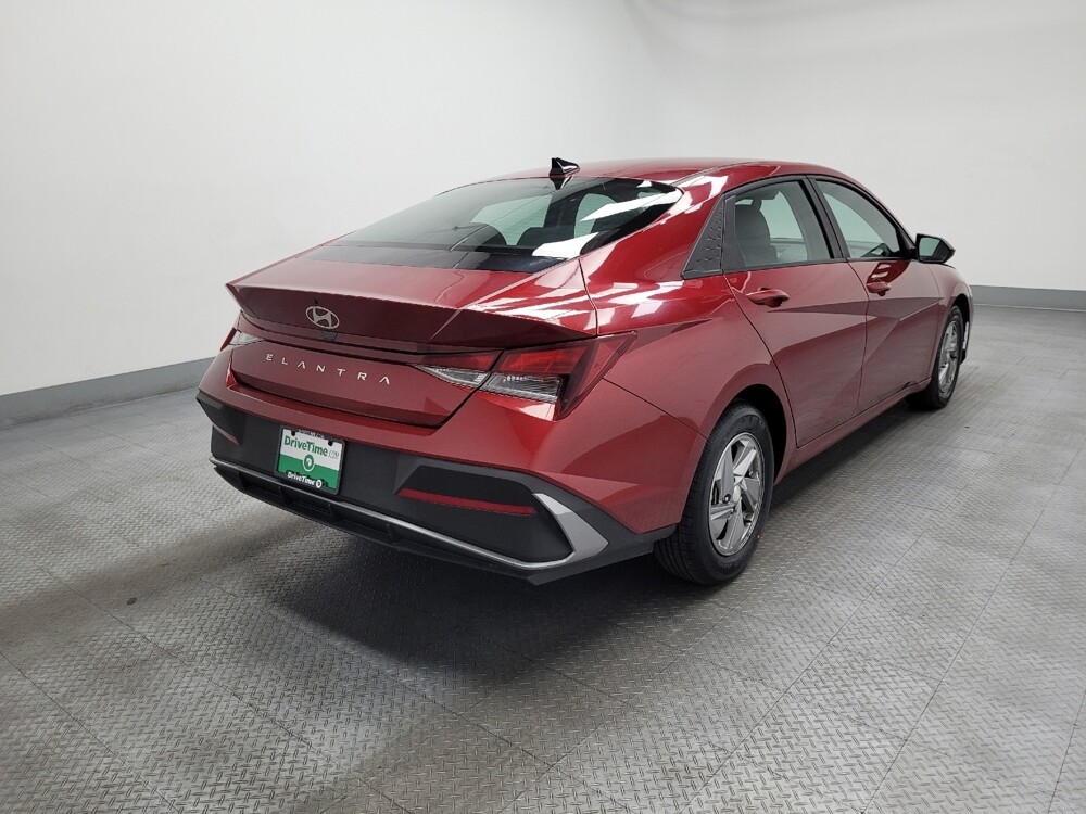 2024 Hyundai Elantra in Las Vegas, NV 89102 - 18123494 9